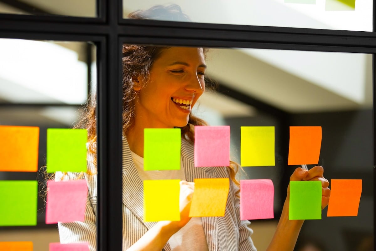 Woman with post-its