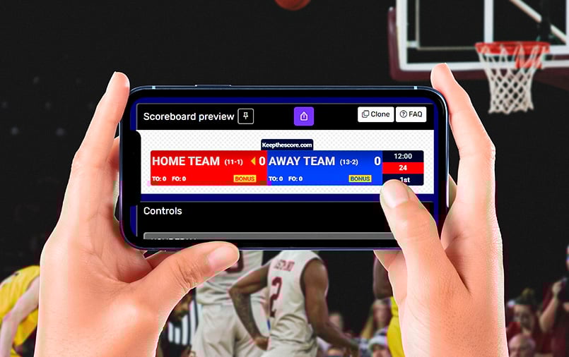 Feature screenshot: Streamer updating scoreboard from phone while broadcasting
