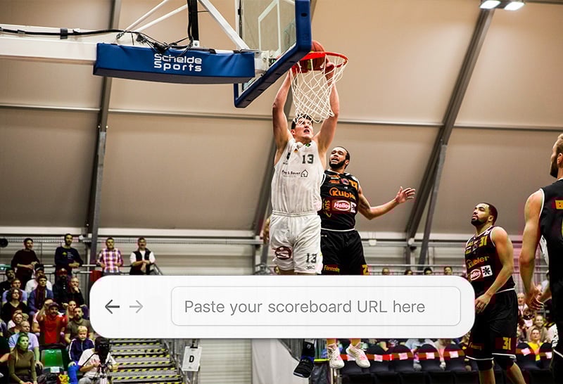 Feature screenshot: Cloud-based scoreboard vs traditional software comparison